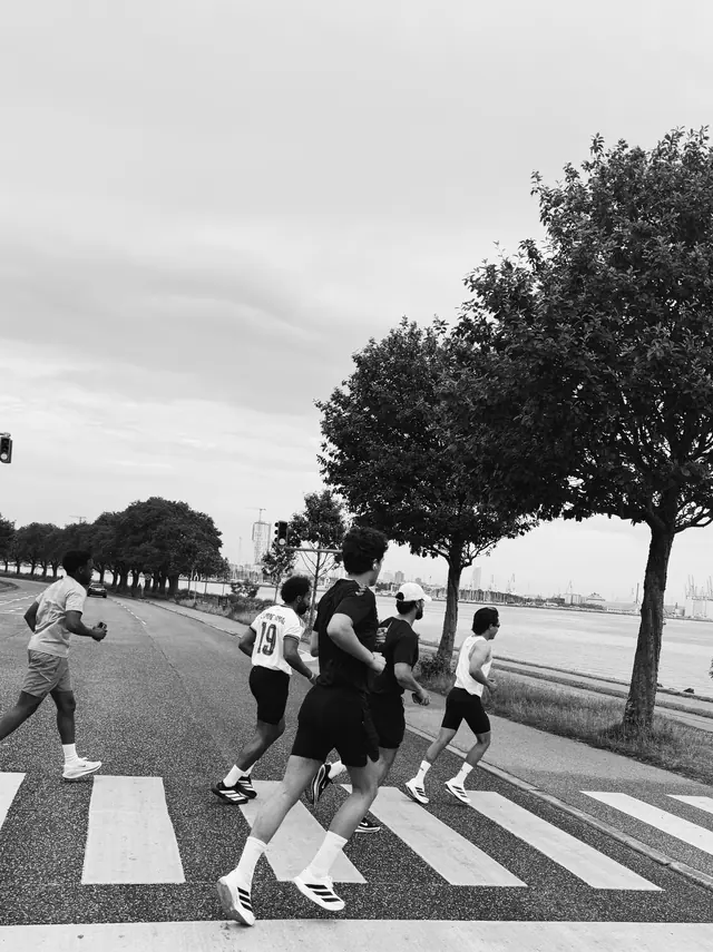 Crossing the road together